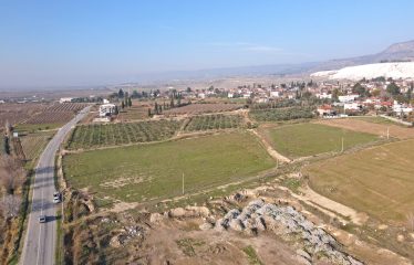 DENİZLİ PAMUKKALE’ DE TURİZM PROJELERİNE UYGUN İMARLI ARSA